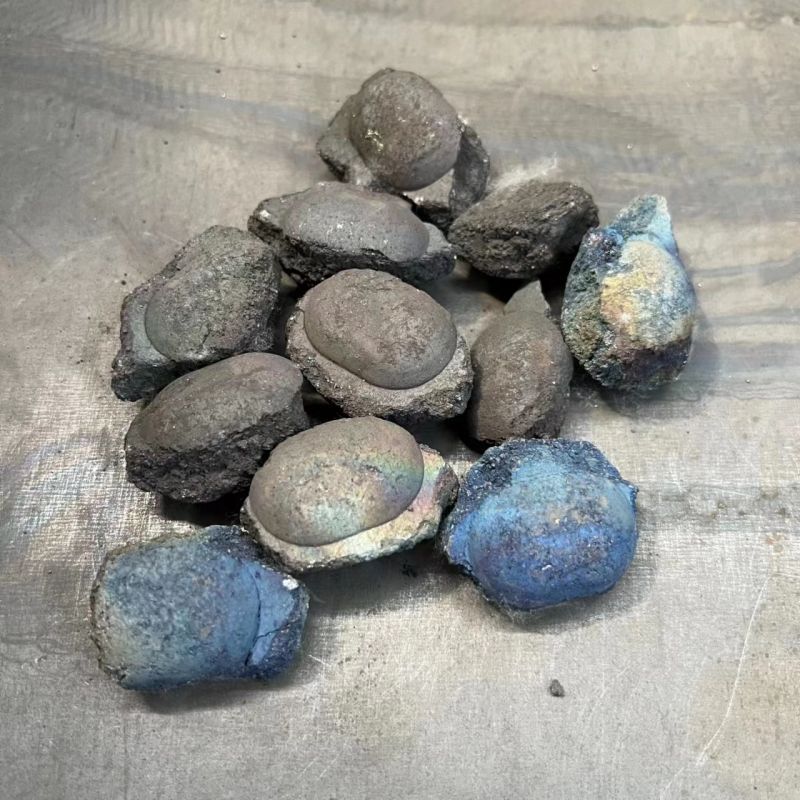 氮化反應中，不同粒度的原料對氮化反應速率有何影響？